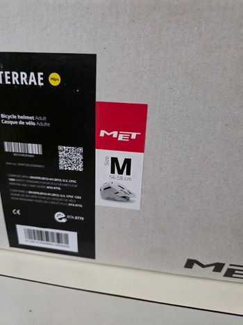 Brugt MET Terræ Helmet 2026 bike — billede 5 af 5