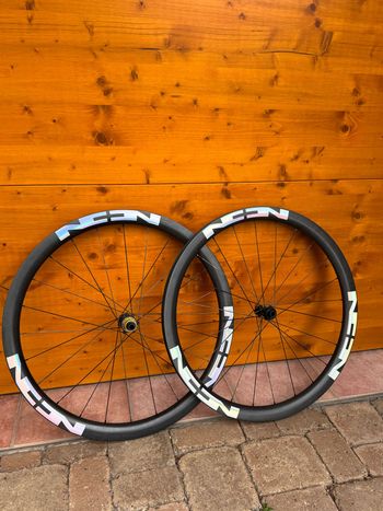 Käytetty NONPLUS Components G40 Gravel Laufradsatz 2024 Wheels