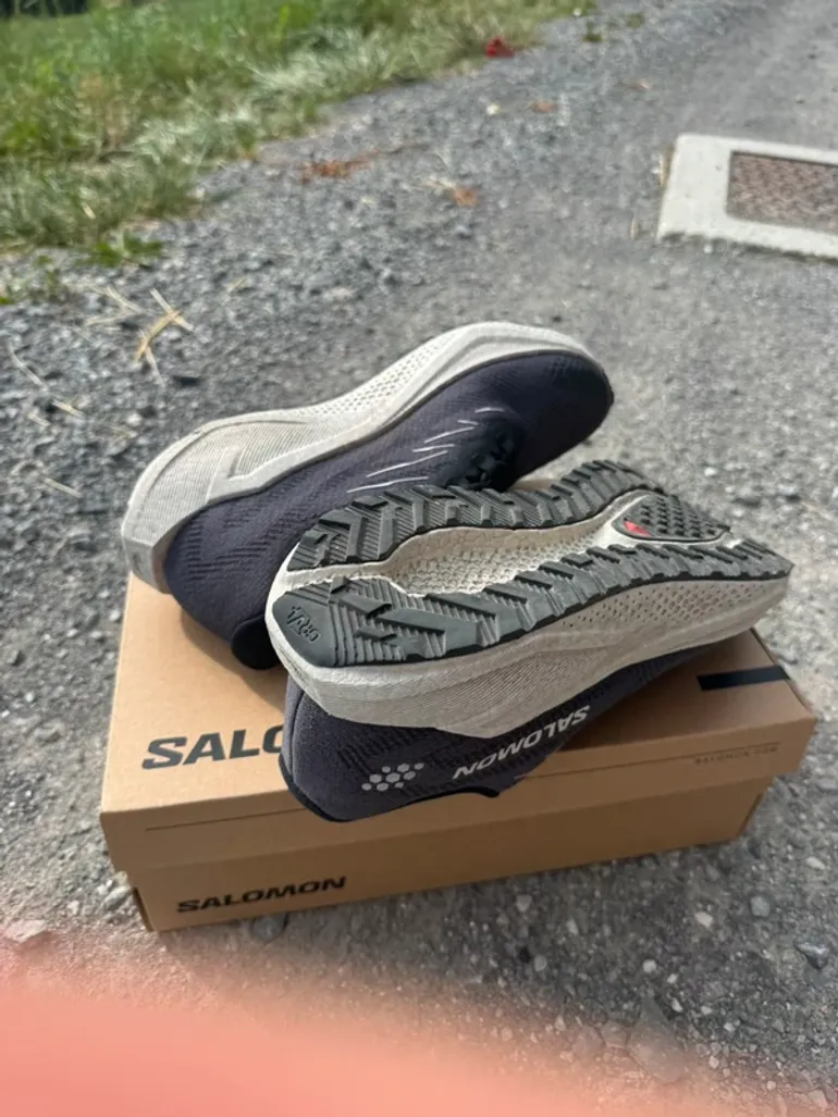 Tweedehands Salomon Gravel 4 bike — afbeelding 2 van 4