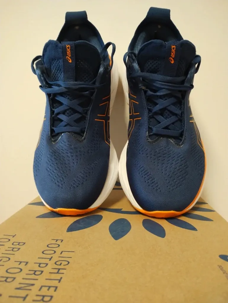 Used Asics Gel Nimbus 25 bike — image 5 of 6