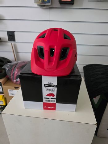 Used MET Echo Helmet 2024 Cycling Accessories