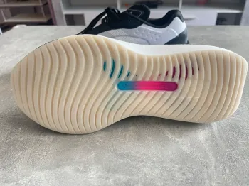 Adidas HYPERBOOST NOVA bike de segunda mano — imagen 2 de 5