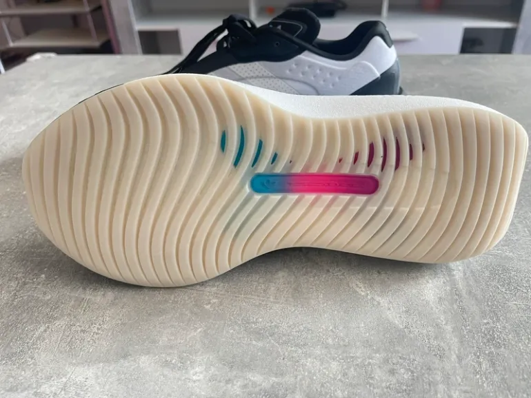 Adidas HYPERBOOST NOVA bike de segunda mano — imagen 2 de 5
