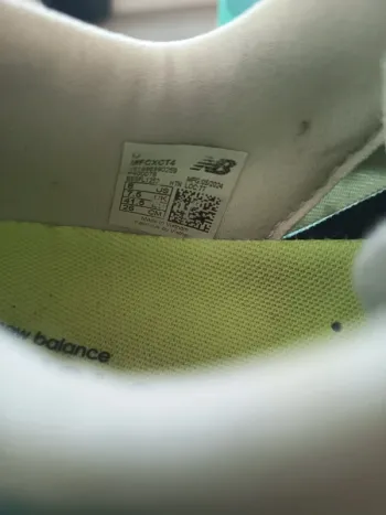 Używany New Balance Rebel V4 bike — zdjęcie 5 z 5