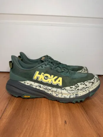 Used Hoka Speedgoat 6 Running Shoes