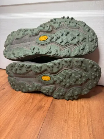 Used Hoka Speedgoat 6 bike — image 5 of 7
