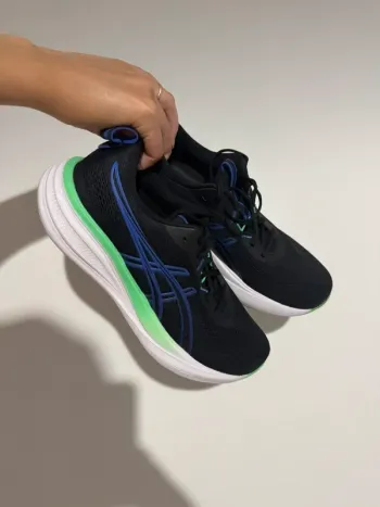 Käytetty Verde GEL PULSE 17 Running Shoes