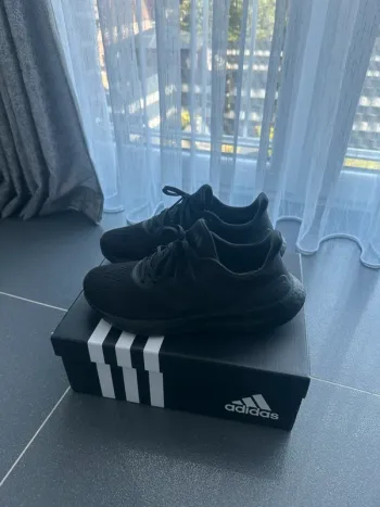 Used Adidas Ultra Boost bike — image 2 of 6