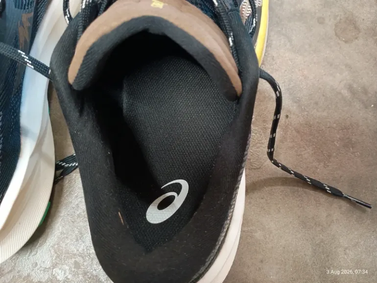 Used Asics Trabuco 14 bike — image 5 of 7