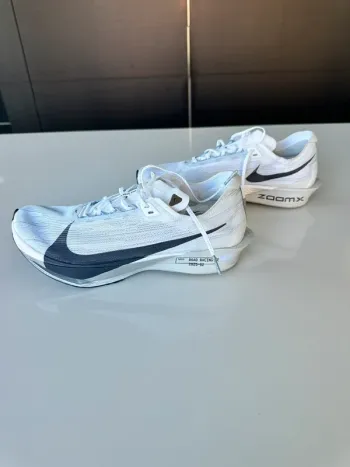 Używany Nike ZoomX Streakfly 2 Running Shoes