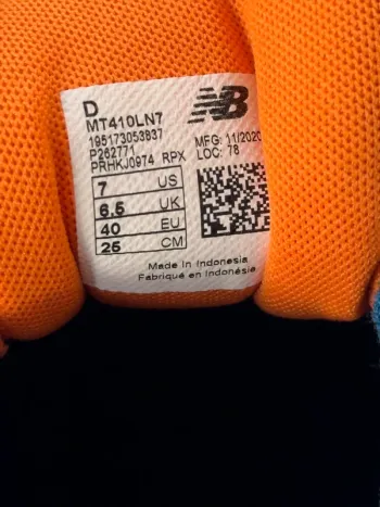 Used New Balance 410 v7 bike — image 13 of 14