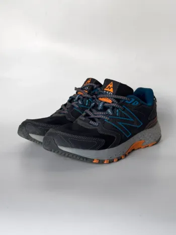 Used New Balance 410 v7 bike — image 9 of 14