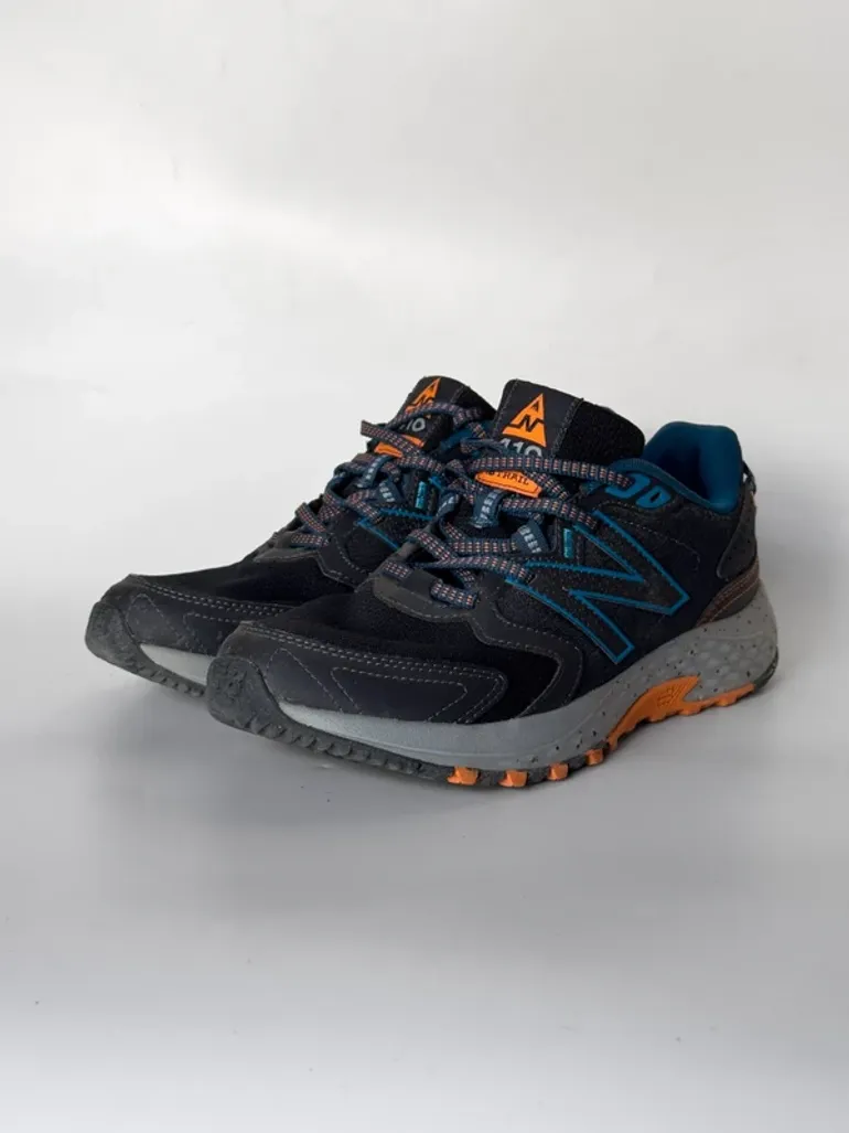 Used New Balance 410 v7 bike — image 9 of 14