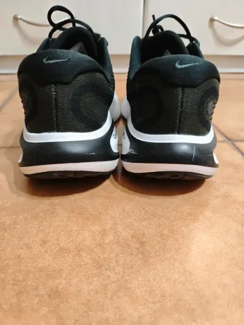 Used Nike Journey Run bike — image 2 of 6