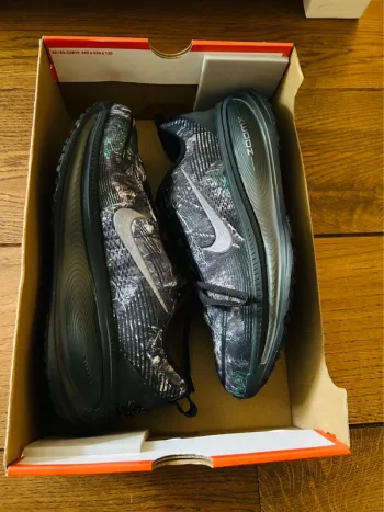 Käytetty Nike Vomero 18 bike — kuva 8 / 10