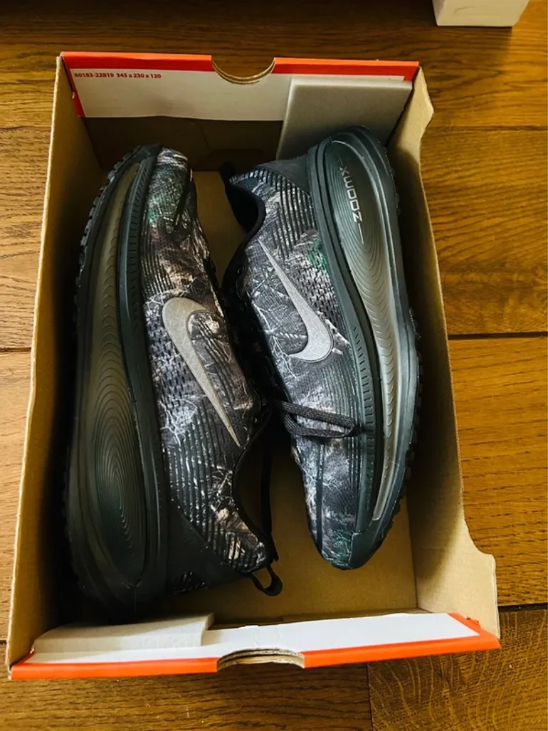 Käytetty Nike Vomero 18 bike — kuva 8 / 10