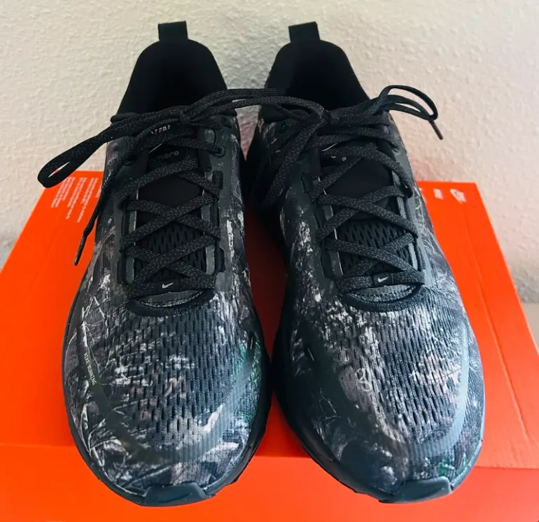 Käytetty Nike Vomero 18 bike — kuva 6 / 10