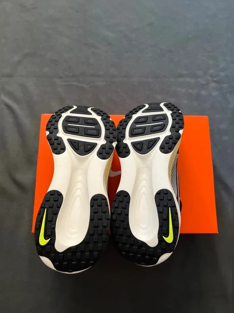 Używany Nike Vomero 18 bike — zdjęcie 4 z 5