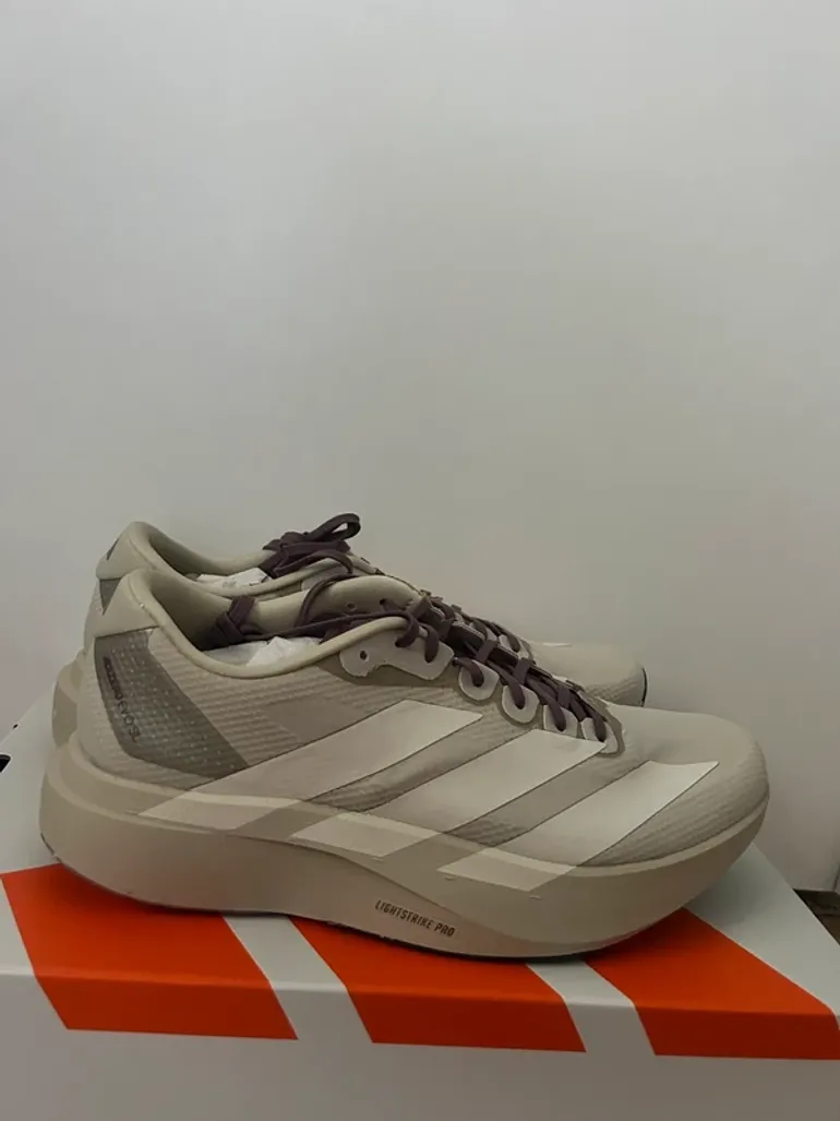 Adidas EVO SL Woven bike d'occasion — image 2 sur 4