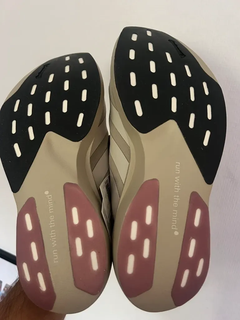 Adidas EVO SL Woven bike d'occasion — image 4 sur 4
