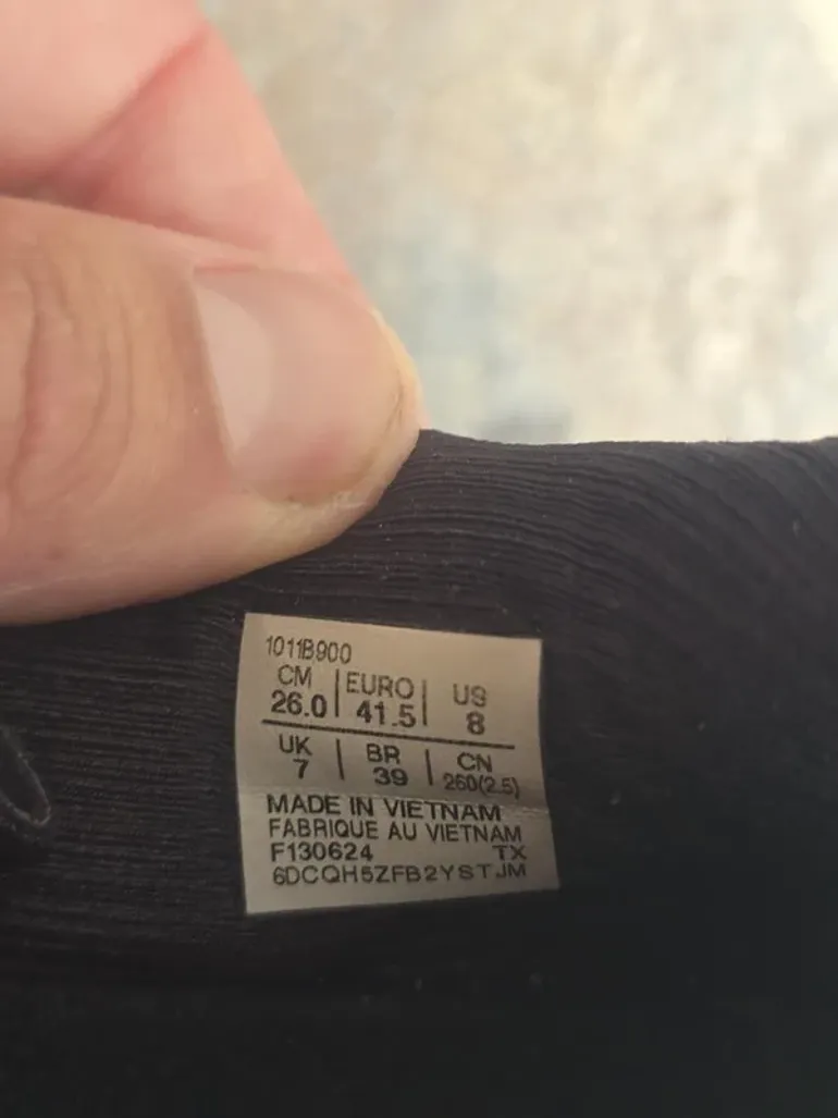 Asics Novablast 4 bike d'occasion — image 4 sur 12