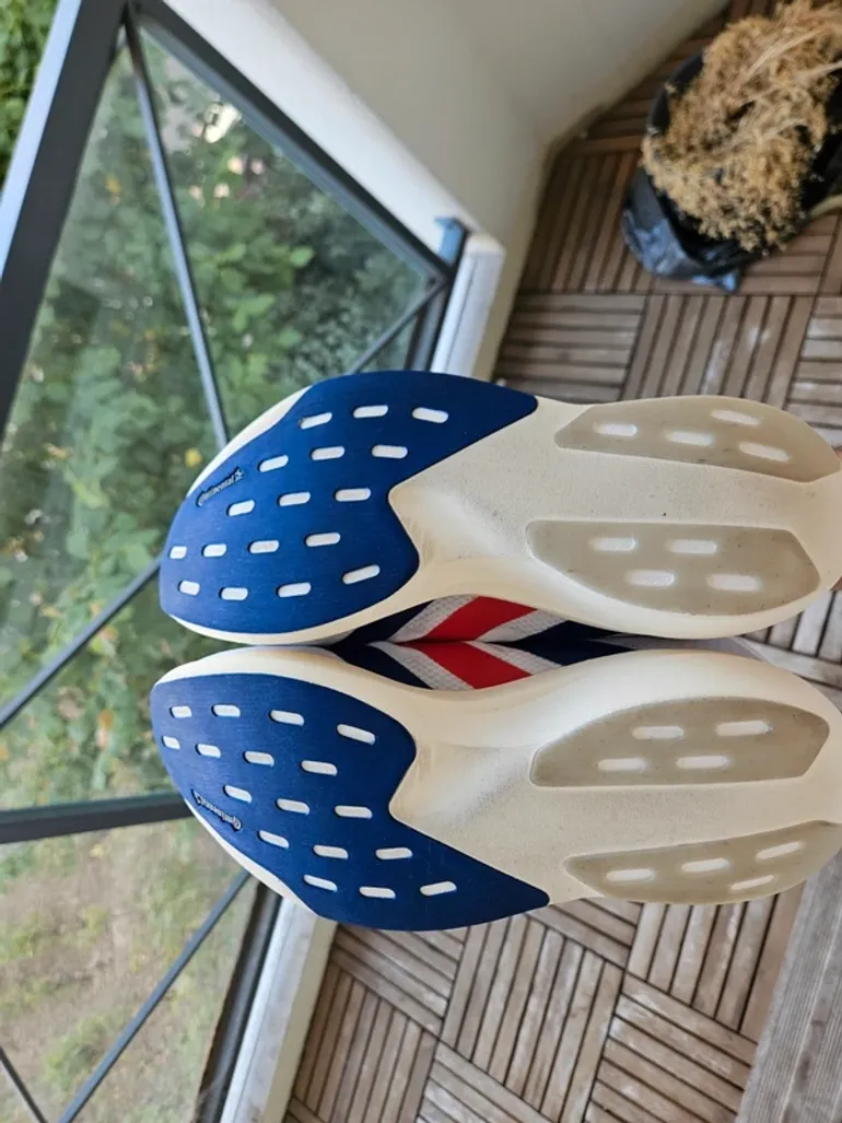 Used Saucony Adizero EVO SL bike — image 7 of 10