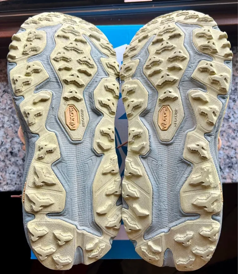 Used Hoka Speedgoat 6 bike — image 3 of 5