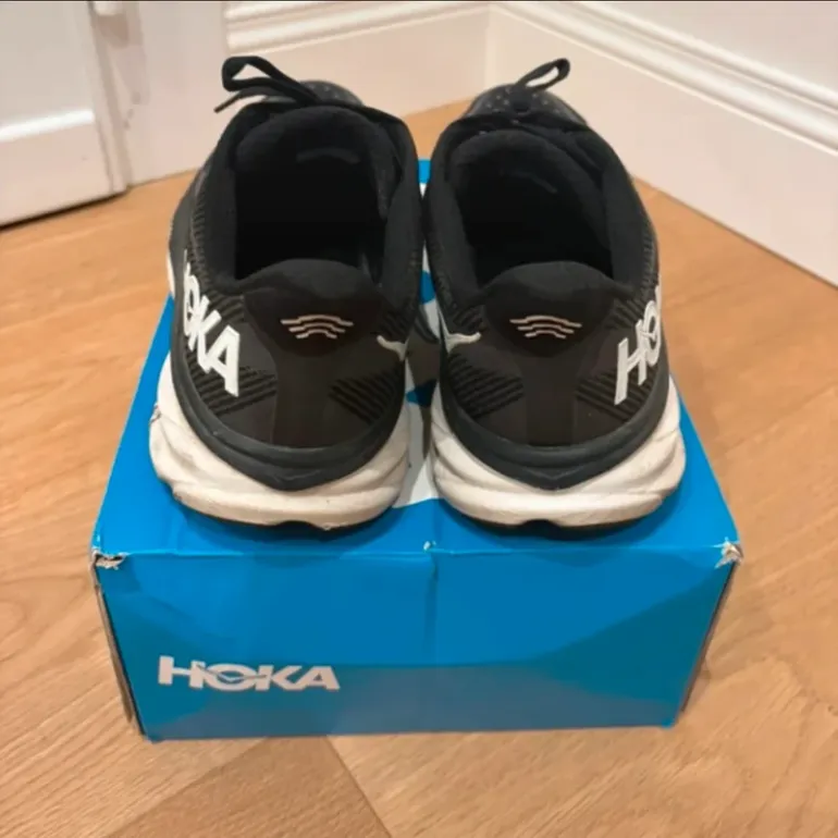 Used Hoka Clifton 9 bike — image 4 of 6
