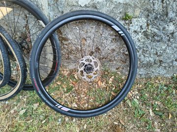 Used Shimano Road Wheels 2024 bike — image 2 of 5