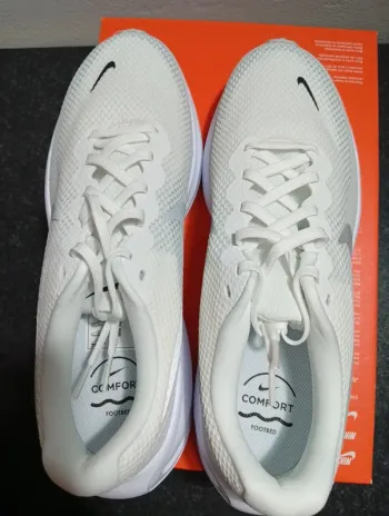 Used Nike Revolution bike — image 13 of 15