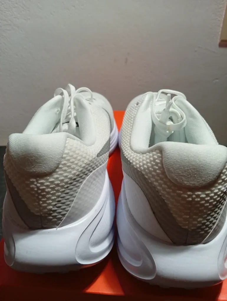 Used Nike Revolution bike — image 12 of 15