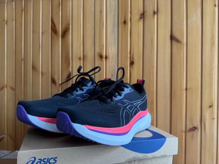 Used Asics Glideride Max bike — image 4 of 7