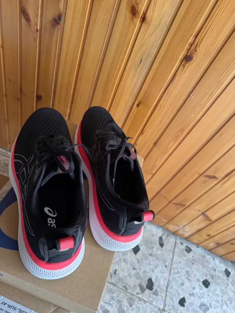 Used Asics Glideride Max bike — image 3 of 7