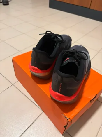 Used Nike Zoom Alphafly 6 bike — image 2 of 3
