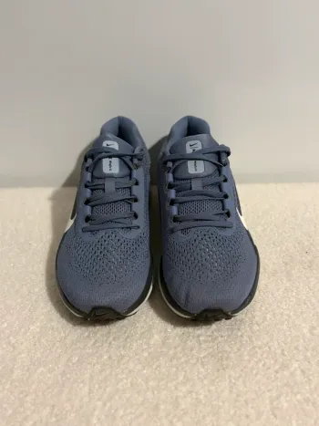 Used Nike Sport Shoes bike — image 2 of 7