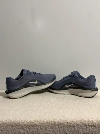 Used Nike Sport Shoes bike — image 4 of 7