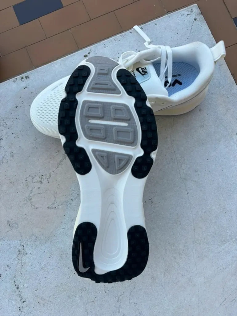 Nike Vomero 18 bike de segunda mano — imagen 9 de 10