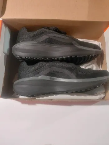 Używany Nike Air Winflo 11 bike — zdjęcie 13 z 14