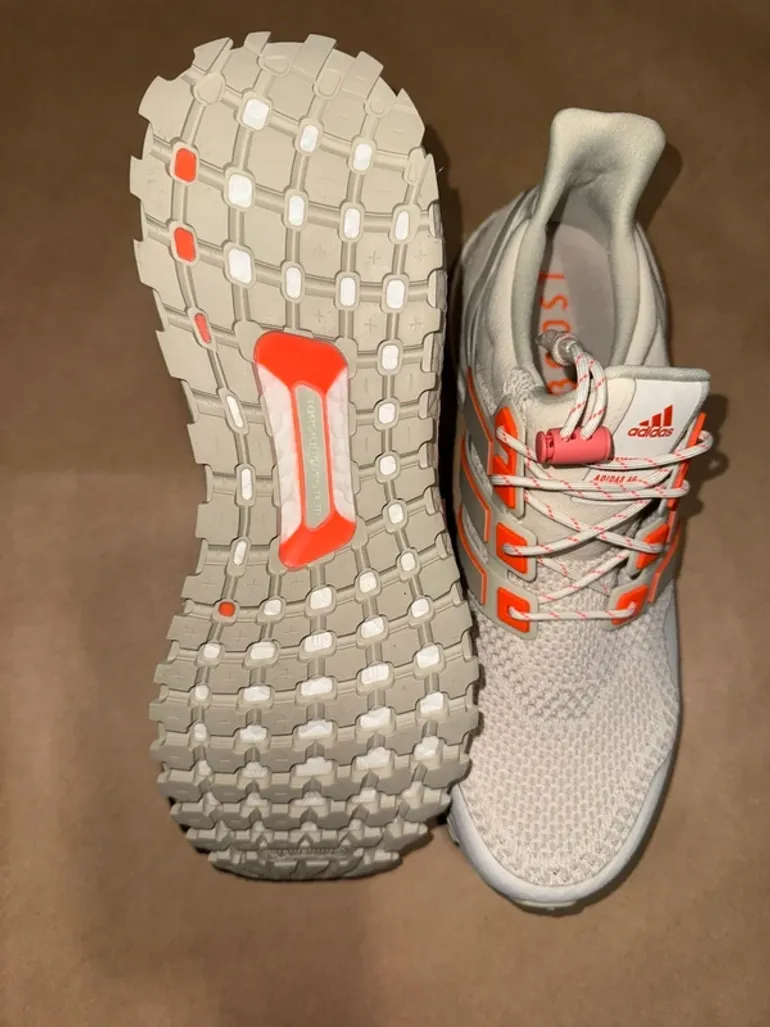 Used Adidas Ultraboost bike — image 3 of 4