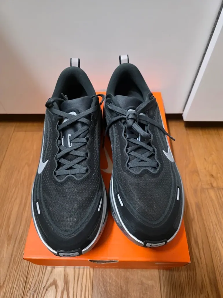 Käytetty Nike Vomero 18 Plus bike — kuva 4 / 6