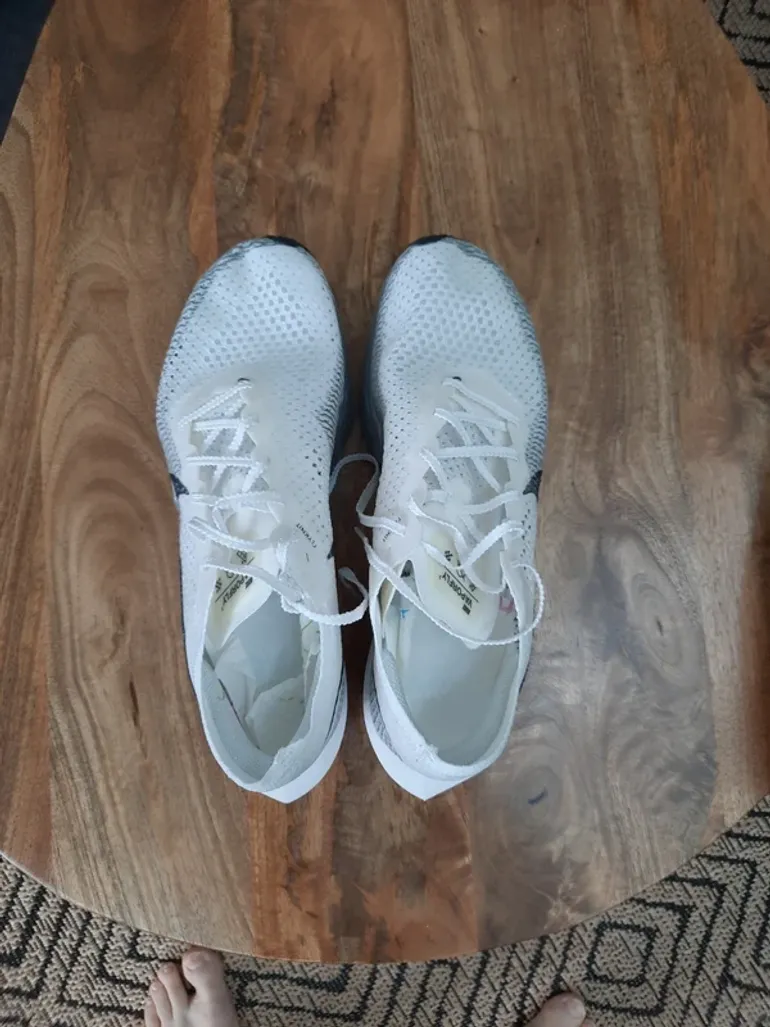 Used Autre Vaporfly 3 bike — image 4 of 7