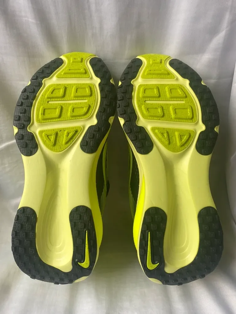 Używany Nike Vomero 18 bike — zdjęcie 6 z 15