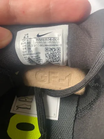 Używany Nike Vomero 18 bike — zdjęcie 2 z 15