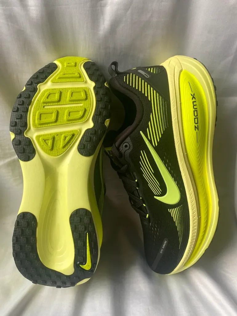 Używany Nike Vomero 18 bike — zdjęcie 11 z 15