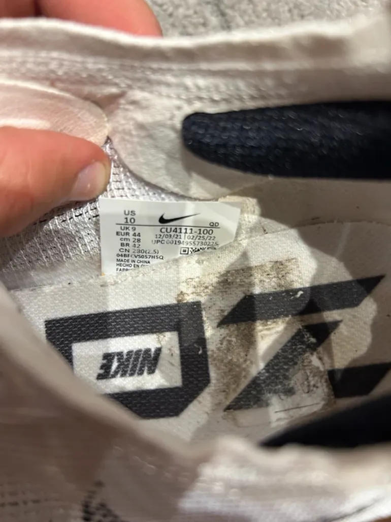 Used Nike ZoomX Vaporfly Next% 2 bike — image 4 of 4