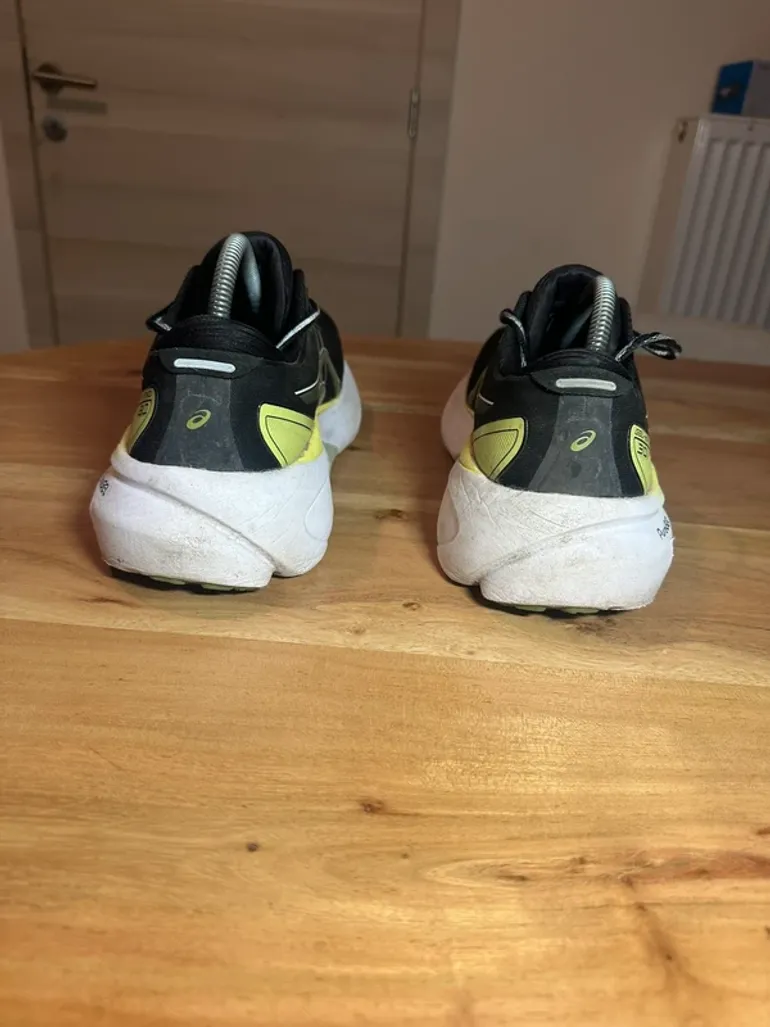 Käytetty Premium Gel-Kayano 30 bike — kuva 4 / 5