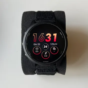 Used Garmin Forerunner 265 Electronics