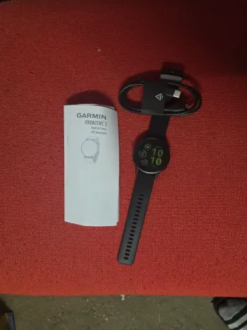 Used Garmin Vivoactive 5 Electronics