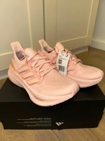 Used Adidas Ultraboost 5 bike — image 3 of 6