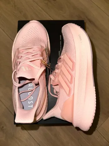 Used Adidas Ultraboost 5 bike — image 2 of 6